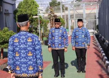 Solid! WBP dan Petugas Lapas Narkotika Tanjungpinang Upacara Bersama, Kalapas Fauzi Harahap Tekankan Integritas