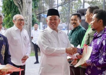 Percepat Sertipikasi Tanah Wakaf, Menteri ATR/Kepala BPN Serahkan 33 Sertipikat untuk Rumah Ibadah di Sulawesi Tengah