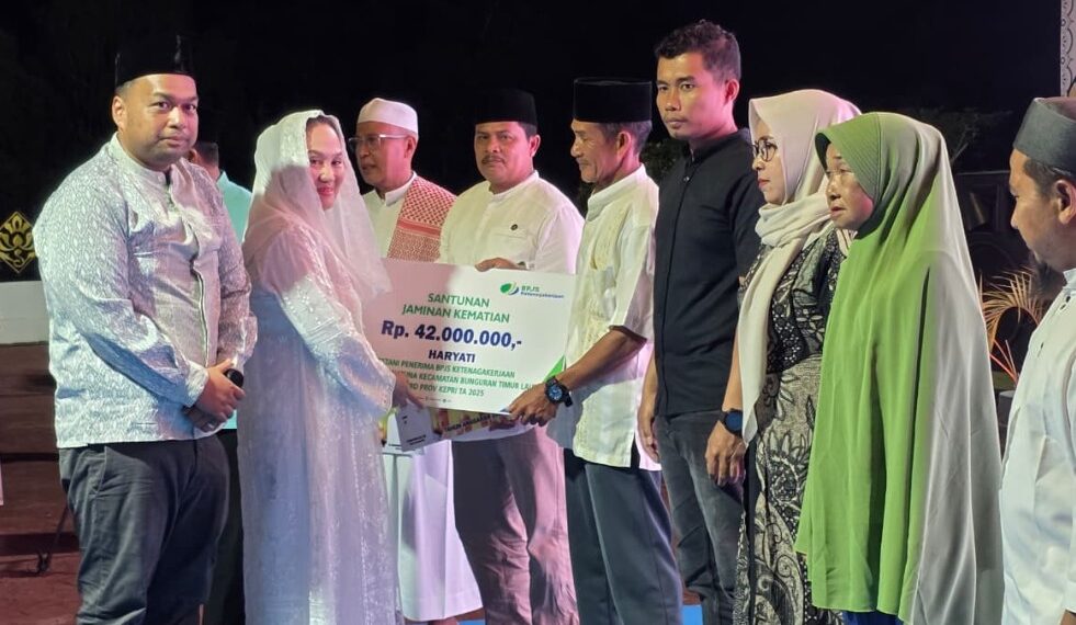 Sentuh Warga Natuna, Pemprov Kepri Salurkan Santunan JKM Lewat BPJS Ketenagakerjaan