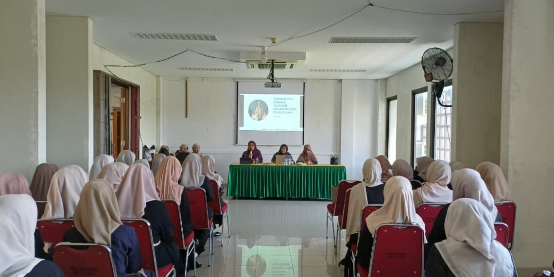 Mahasiswa PIAUD STAI Natuna Ikuti Kajian Hardiknas, Tekankan Peran Guru sebagai Teladan