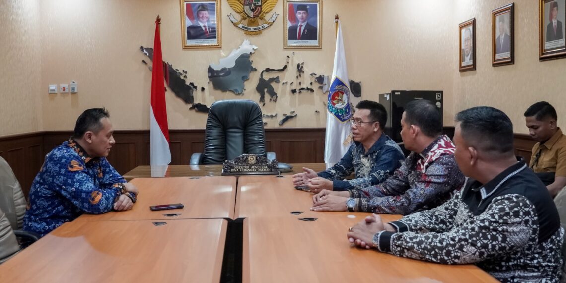 Bupati Anambas didampingi Sekretaris Daerah serta pejabat daerah saat Audensi di Direktorat Jenderal Bina Keuangan Daerah Kementerian Dalam Negeri di Jakarta, Senin (4/5/2026).