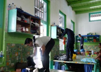 Libatkan Polisi, TNI, Dan BNN, Rutan Tanjungpinang Gelar Razia Gabungan Dan Tes Urine Pastikan Zero Narkoba