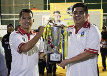 Roby Resmi Buka Turnamen Bola Voli Bupati Cup III 2026, Kuala Sempang Bergemuruh