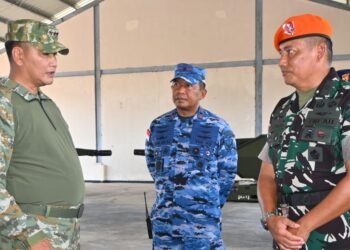 Panglima Komando Gabungan Wilayah Pertahanan I (Pangkogabwilhan I) Kunto Arief Wibowo saat meninjau Markas Komando Batalyon Arhanud 14 Pasgat di Kabupaten Natuna