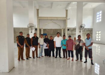 Site Visit Masjid Nurul Hasanah Toapaya, Roby Pastikan Kubah Megah dan Interior Diselesaikan Bertahap