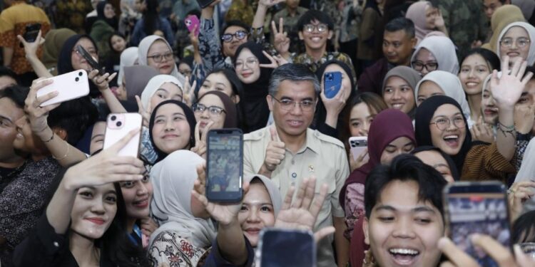 Menaker: Magang Nasional Perkuat Kesiapan Kerja Generasi Muda