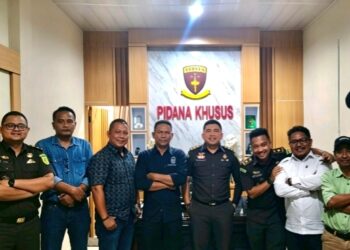 Wartawan Kunjungi Kejari Pelalawan, Bahas Penguatan Keterbukaan Informasi Hukum