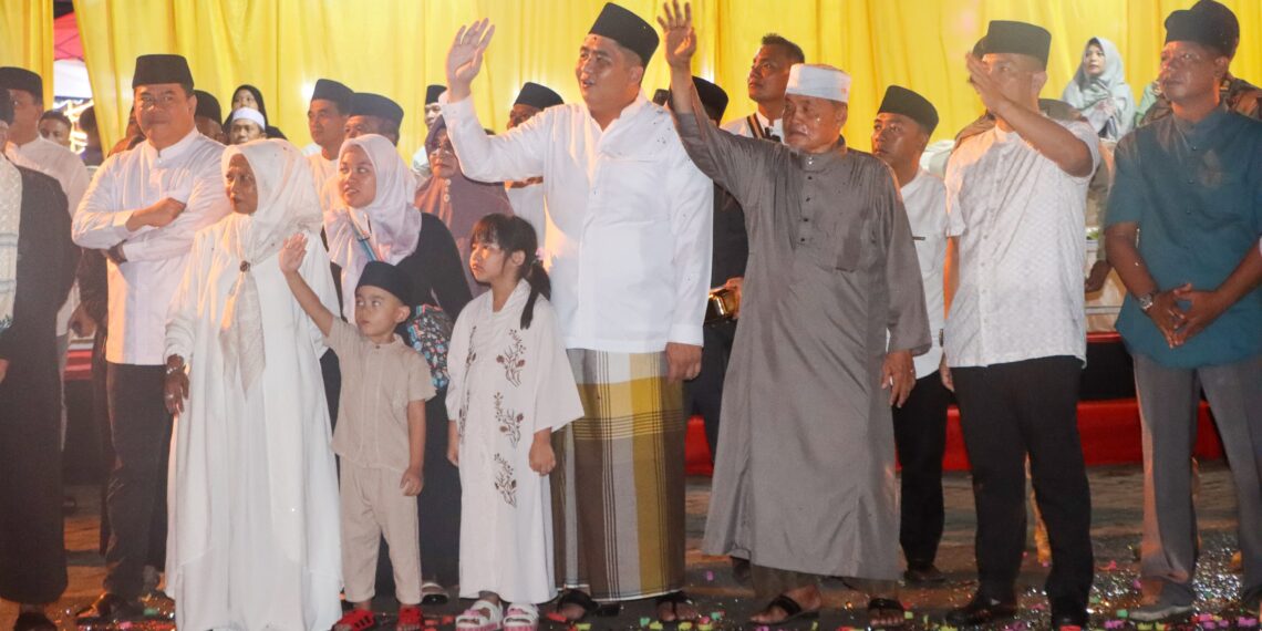 Bupati Bintan Ajak Masyarakat Perkuat Kebersamaan Lewat Pawai Takbir Idul Adha 1447 H