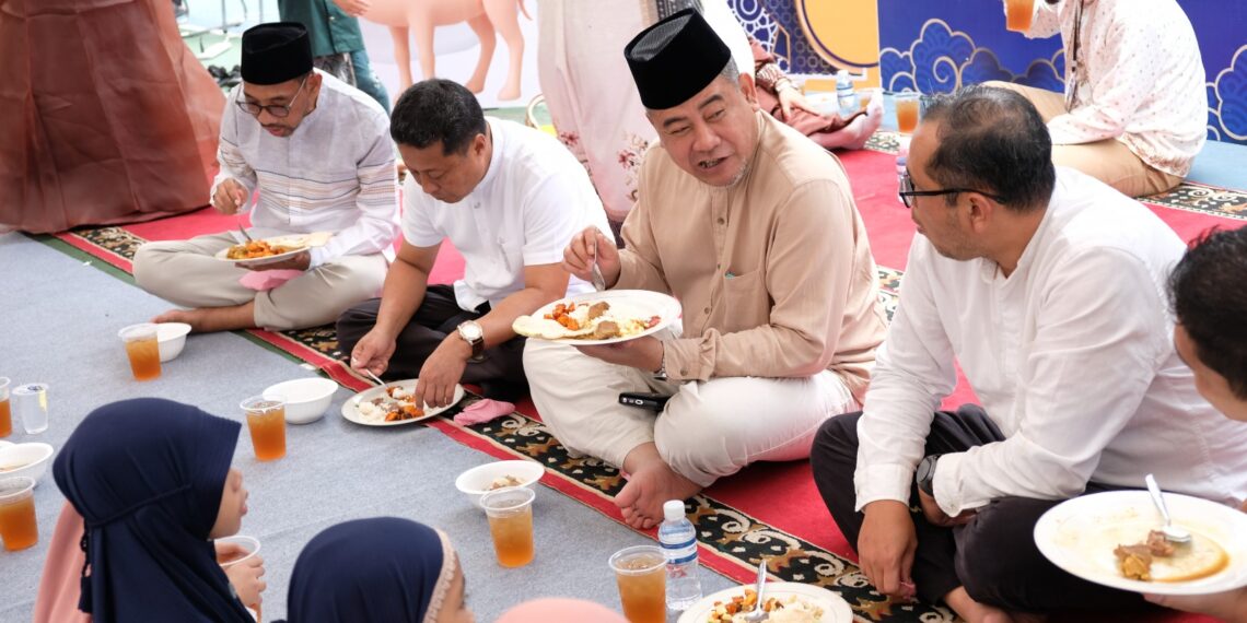Hangatnya Iduladha di Rutan Tanjungpinang, WBP dan Anak Panti Asuhan Makan Bersama Daging Kurban