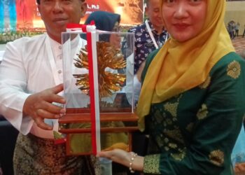 Harumkan Nama Bintan di Tingkat Nasional, Miswanto Raih Penghargaan Kalpataru Adya 2026
