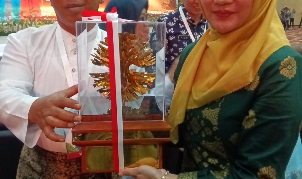 Harumkan Nama Bintan di Tingkat Nasional, Miswanto Raih Penghargaan Kalpataru Adya 2026