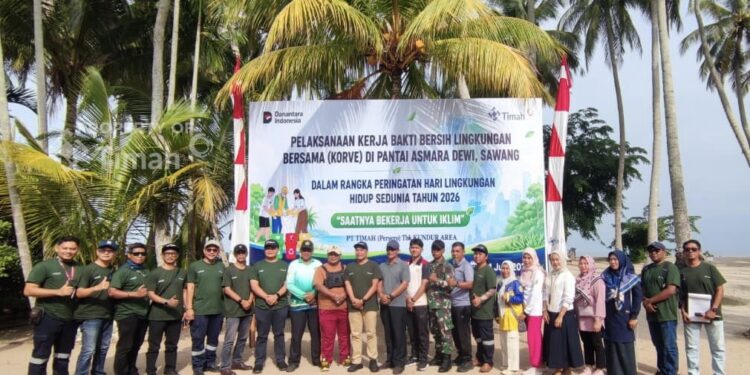 PT TIMAH Sulap Pantai Asmara Dewi, Tanam Pohon Dan Bersih Pantai Jelang Hari Lingkungan Hidup Sedunia 2026