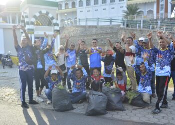 Aneng-Raja Bayu Turun Langsung Goro Bersama Media, Rumah Ibadah Jadi Prioritas