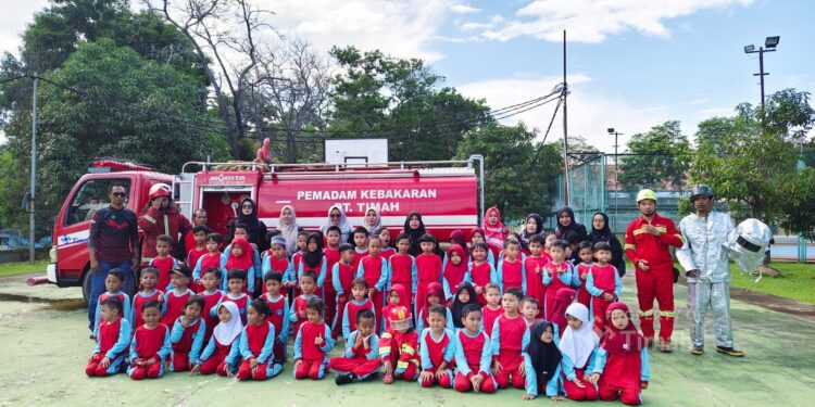 PT TIMAH Edukasi Kebakaran ke Anak TK Bina Permata Kundur Utara