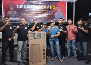 Dramatis! Iben Cs Juara Turnamen Domino Polsek Tanjungpinang Kota, Bawa Pulang Kulkas Dua Pintu
