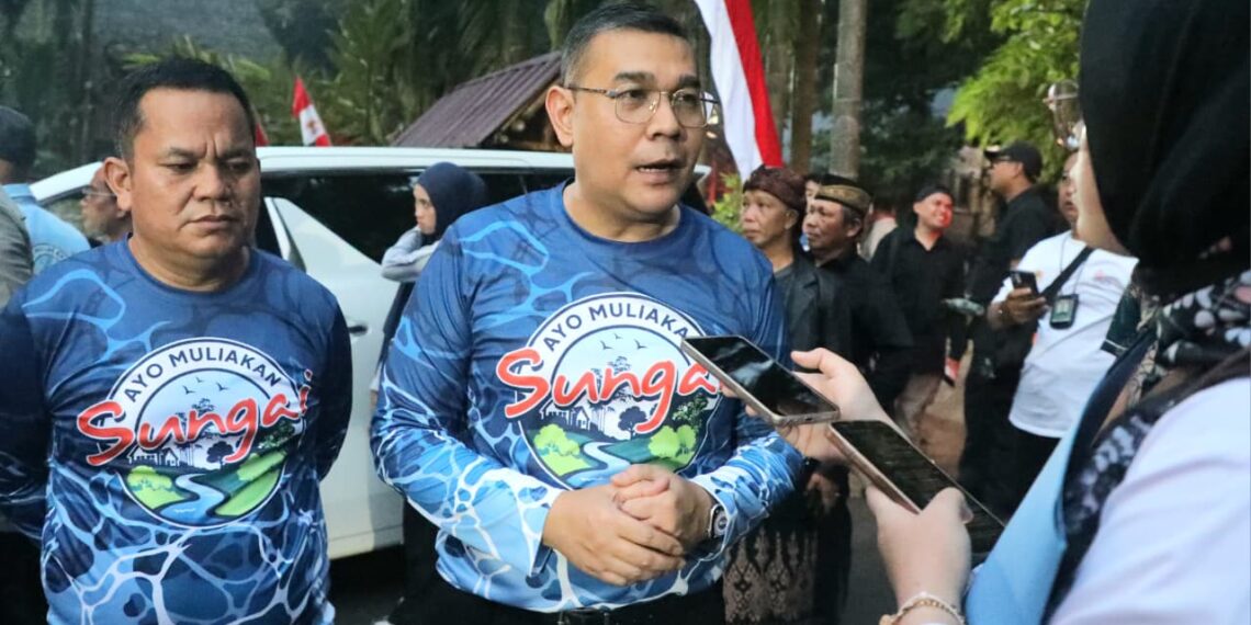Hadiri Gerakan Nasional “AYO Muliakan Sungai”, Wamen Ossy: Memuliakan Sungai Berarti Memuliakan Negara