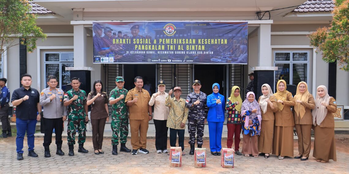 Wabup Deby Apresiasi Bhakti Sosial Lanal Bintan, Ratusan Warga Gunung Kijang Nikmati Layanan Kesehatan Gratis