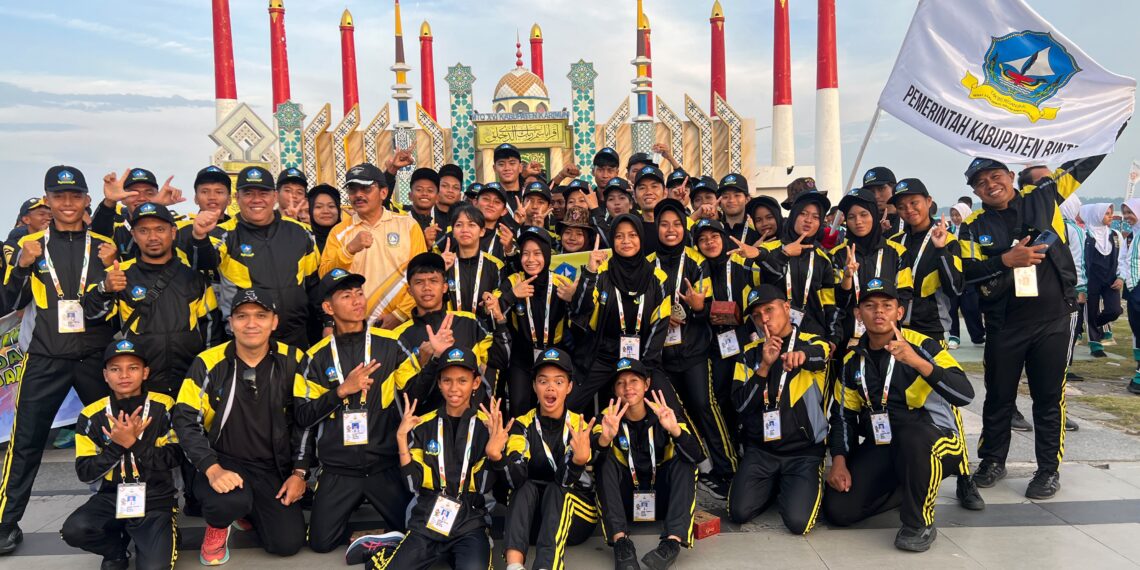 Pembukaan POPDA X Kepri Meriah, Kontingen Bintan Tampil Percaya Diri di Defile Coastal Area