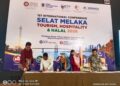 Penandatanganan MoU antara Prof. Datuk Dr. Sr. Mohalzi Mohamadis selaku Board of Director mewakili DMDI International Education dengan Dr. H. Umar Natuna, S.Ag., M.Pd.I selaku Chairman of STAI Natuna