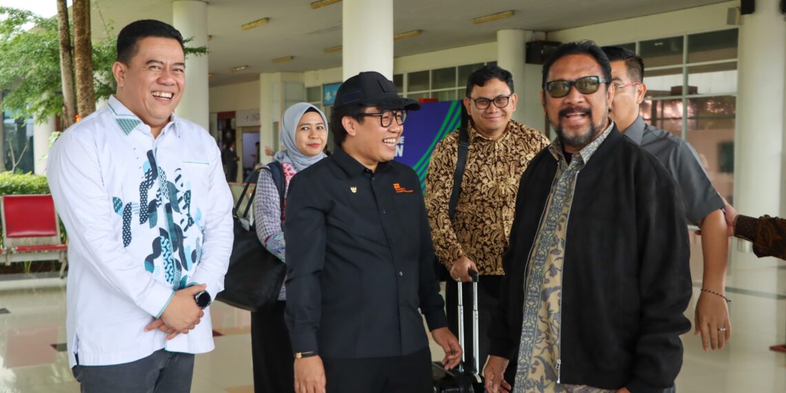 Sekda Bintan Sambut Kunjungan Kerja Komisi VII DPR RI, Perkuat Sinergi Dorong Pembangunan Daerah