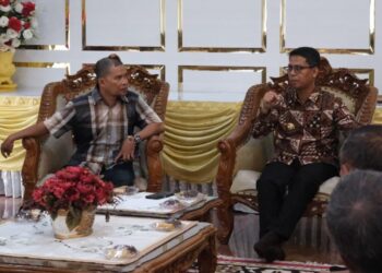 Tampung Aspirasi Nelayan, Bupati Ing Iskandarsyah Siap Surati Kementerian Terkait Sedimentasi Pasir Laut