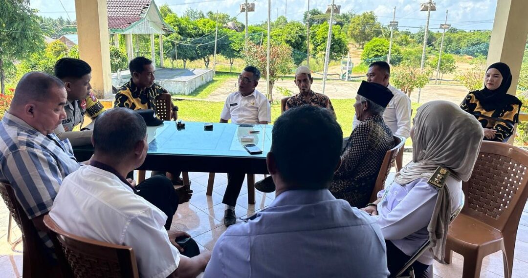 Bhabinkamtibmas Polres Natuna Perkuat Kemitraan dengan Tokoh Masyarakat Demi Jaga Kamtibmas