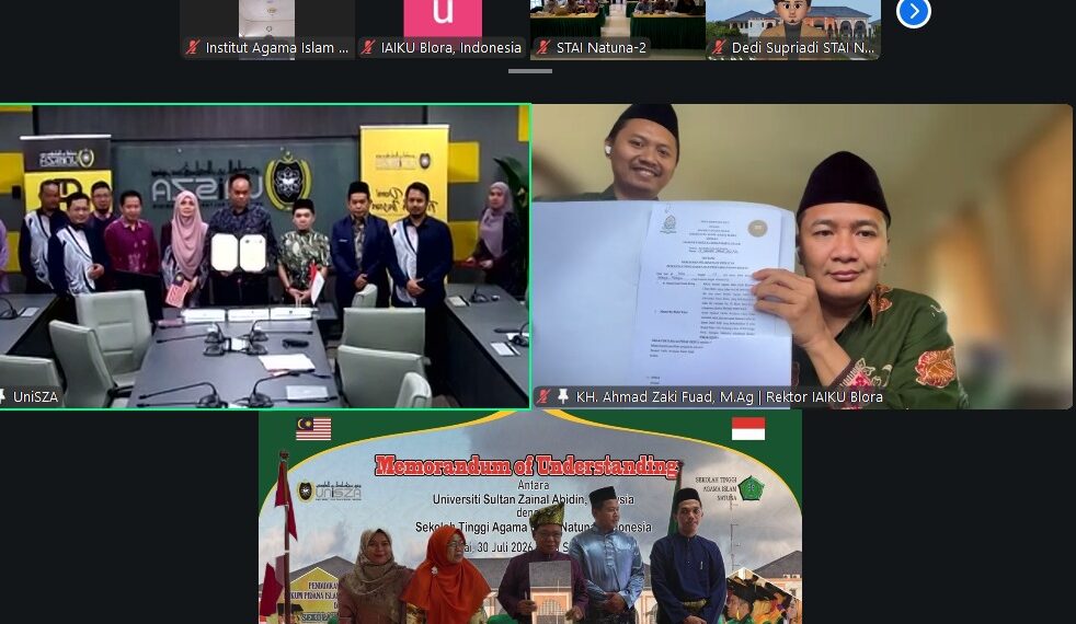(STAI) Natuna saat melakukan penandatanganan Memorandum of Understanding (MoU) dengan Universiti Sultan Zainal Abidin (UniSZA), Terengganu, Malaysia yang dilaksanakan secara daring melalui Zoom Meeting dari Ruang Multimedia STAI Natuna
