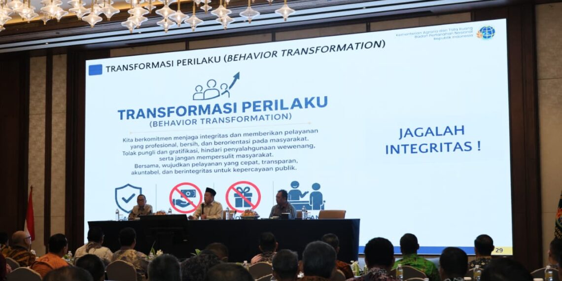 Transformasi Layanan ATR/BPN, Menteri Nusron Tegaskan Penguatan SDM yang Berorientasi Pelayanan
