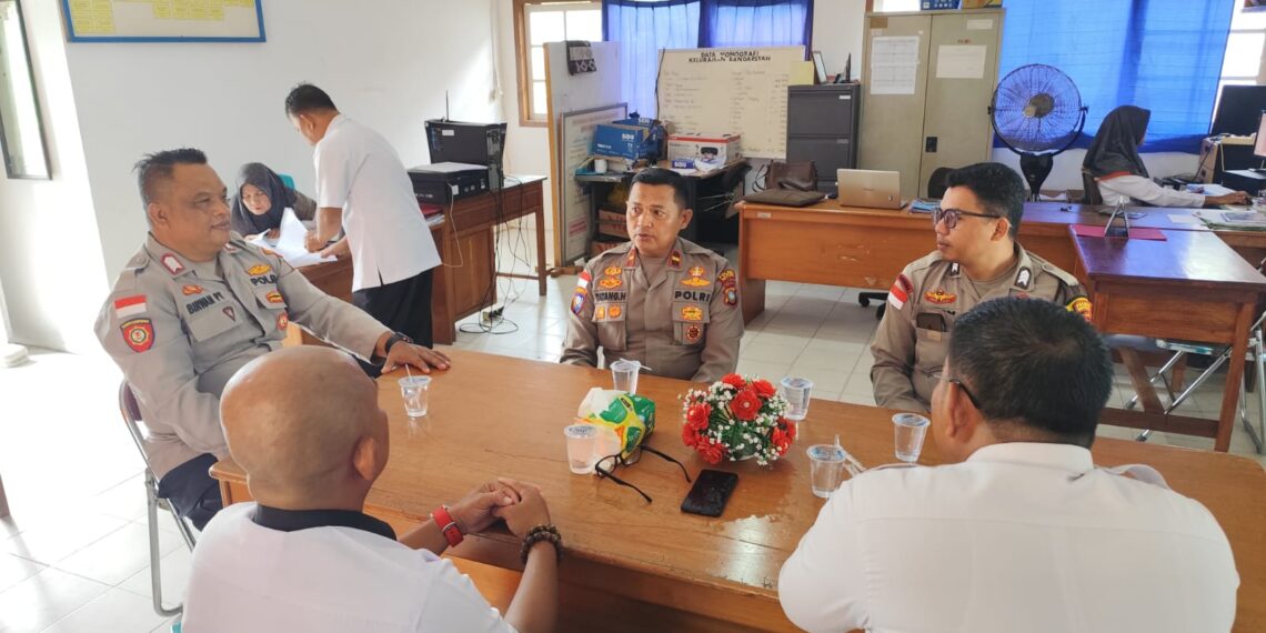 Polsek Bunguran Timur Perkuat Sinergi Kamtibmas dengan Kelurahan