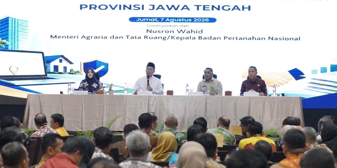 Menteri Nusron Ajak BPKAD dan IPPAT Se-Jateng Perkuat Sinergi Wujudkan Transformasi Layanan Pertanahan