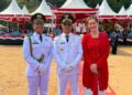 Wiranto kiri, Bupati Anambas Aneng Tengah dan Ny. Sinta Aneng Kanan (F-istimewa).
