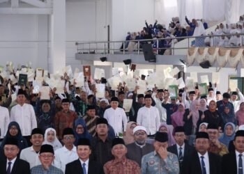 Selembar Sertipikat Menjaga Amanah Tanah Wakaf