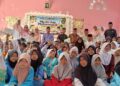 Foto bersama Usai pelaksanaan kegiatan Maulid Nabi Muhammad Saw. Guru dan siswa siswi