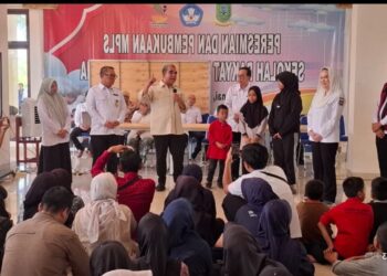 Ketua MPR RI Ahmad Muzani Beri Semangat Siswa Sekolah Rakyat di Natuna