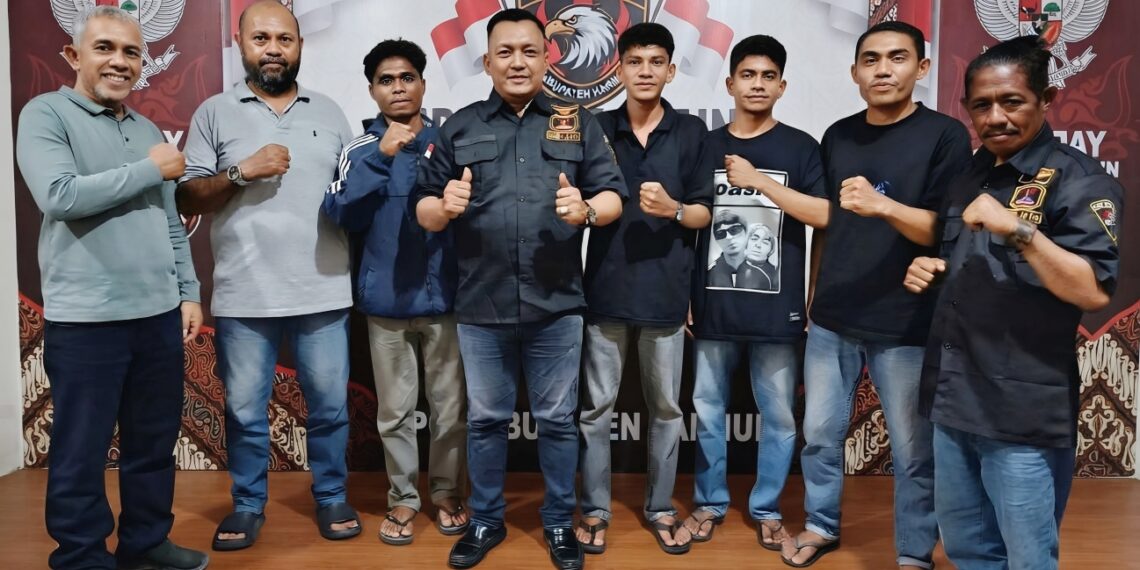 Terbang 2.000 KM dari Flores ke Karimun Demi Mimpi, 4 Mahasiswa NTT Ini Ditolong GRIB Jaya