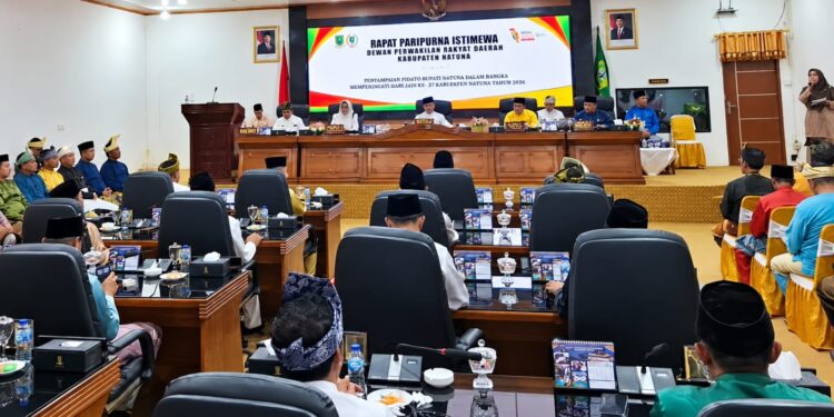 HUT ke-27 Natuna, Rusdi Buka Paripurna, Cen Sui Lan Paparkan Capaian Pembangunan dan Anggaran Rp167,3 Miliar