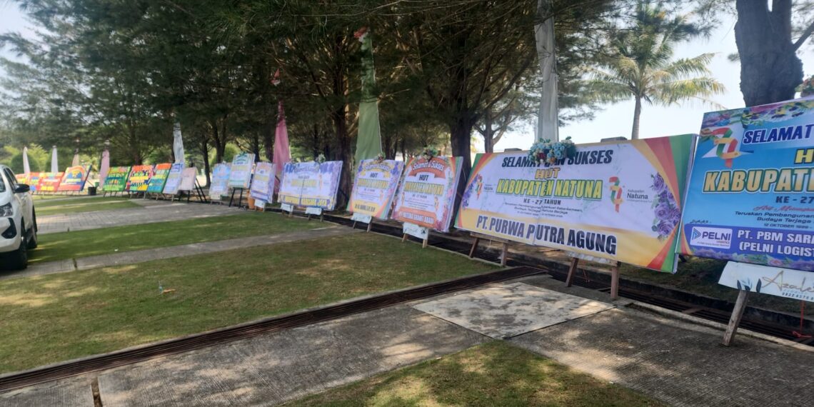 Pantai Piwang Bertabur Papan Bunga, Ucapan HUT ke-27 Natuna Mengalir dari Berbagai Instansi hingga Kedubes Tiongkok